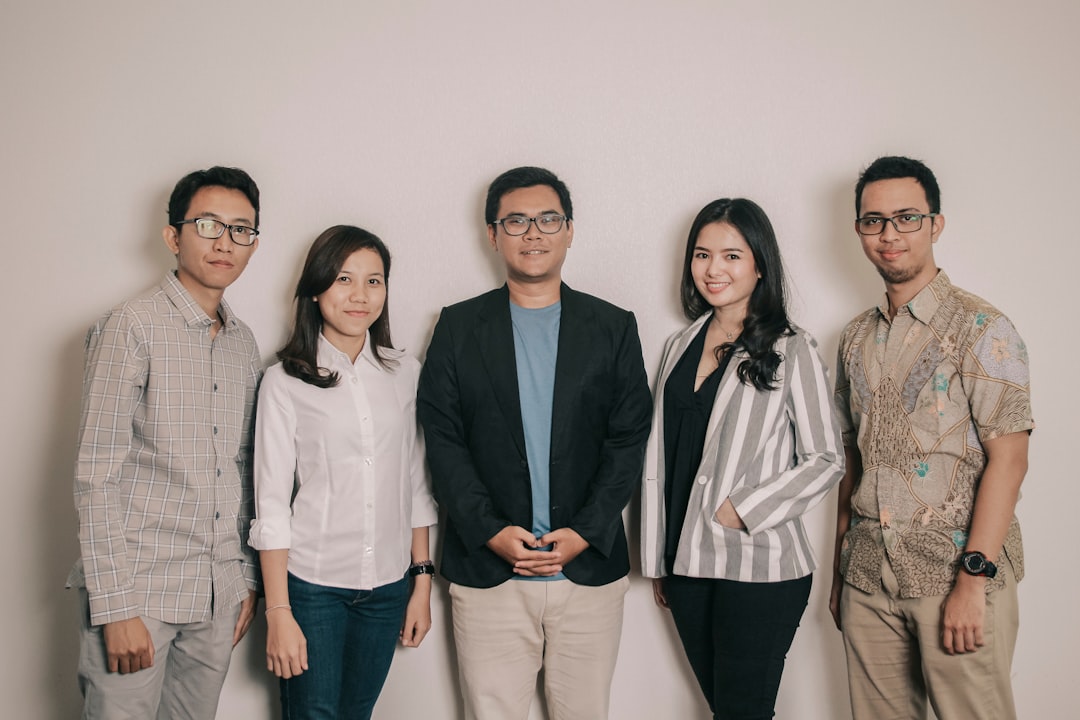 Build vs Partner: Healthcare Startup Framework